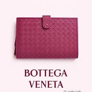 Bottega, Venetta, purpleish, cranberry wallet, good used condition